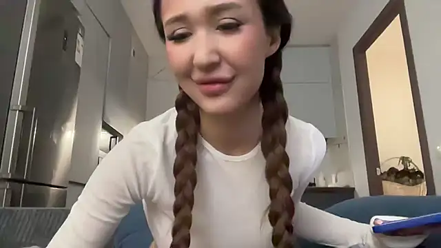 paola inga online show from 24, 12, 2024