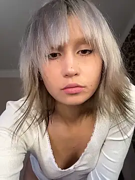 bigbabykiki online show from 25, 10, 2025