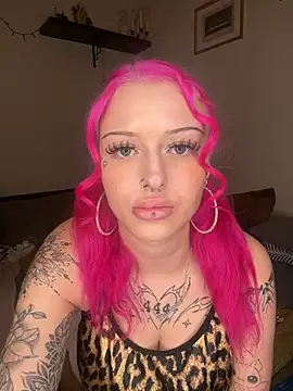 hellokittyy024 online show from 29, 12, 2024