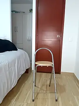 SophieBaker   online show from 12, 3, 2025