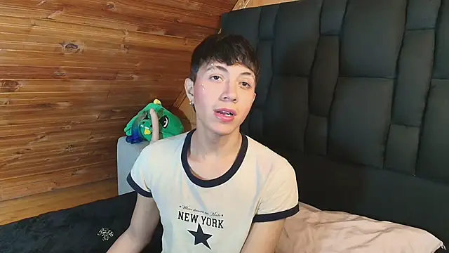 Justyn Ross online show from 23, 10, 2025