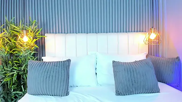 Snapshot of LinaGlam chatting on 21, 10, 2025 LinaGlam online show from 21, 10, 2025