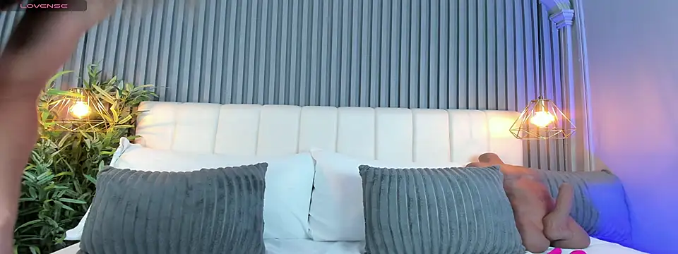 Snapshot of LinaGlam chatting on 26, 11, 2025 LinaGlam online show from 26, 11, 2025