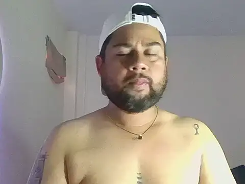 GABRIELGARCIA1313 online show from 26, 6, 2026