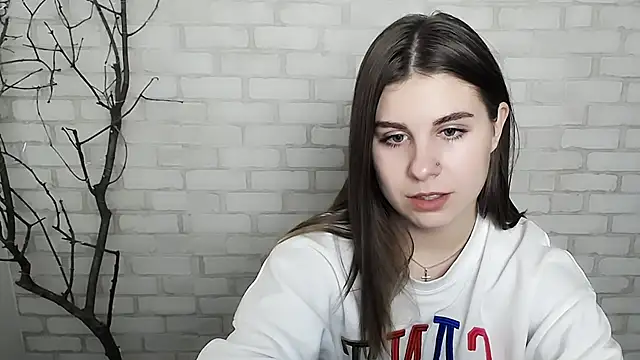 Snapshot of Sweet_Doll_Luna chatting on 10, 12, 2024 Sweet Doll Luna online show from 10, 12, 2024