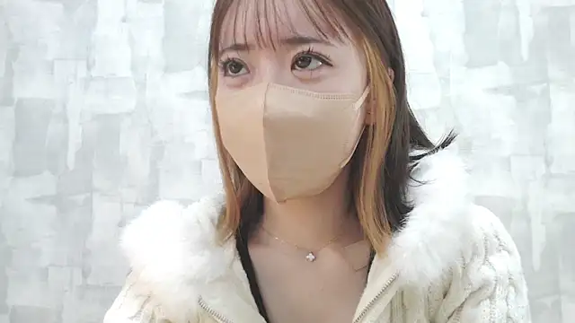 Snapshot of LOVE_MOMO_LOVE chatting on 19, 1, 2025 LOVE MOMO LOVE online show from 19, 1, 2025