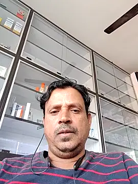 Snapshot of Raj1043 chatting on 9, 11, 2025 Raj1043 online show from 9, 11, 2025