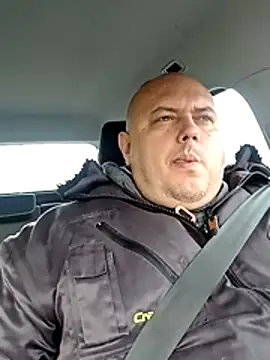 Snapshot of BigromeoXX chatting on 23, 11, 2025 BigromeoXX online show from 23, 11, 2025