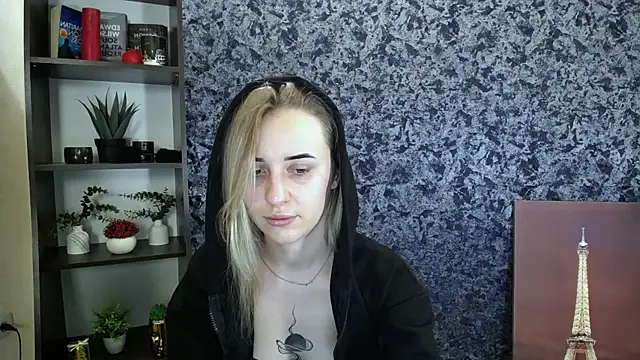  Nicole new online show from 15, 2, 2026