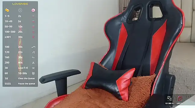 Snapshot of MurdockH chatting on 4, 2, 2025 MurdockH online show from 4, 2, 2025