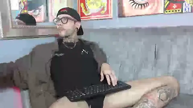 Snapshot of MurdockH chatting on 22, 9, 2025 MurdockH online show from 22, 9, 2025