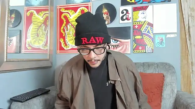 Snapshot of MurdockH chatting on 12, 10, 2025 MurdockH online show from 12, 10, 2025