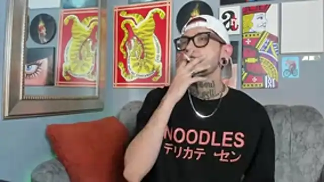 Snapshot of MurdockH chatting on 19, 10, 2025 MurdockH online show from 19, 10, 2025