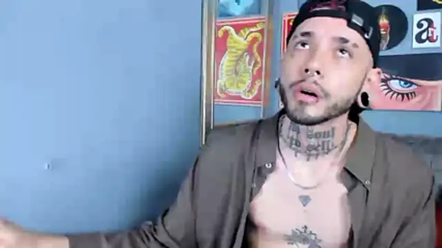 Snapshot of MurdockH chatting on 22, 12, 2025 MurdockH online show from 22, 12, 2025