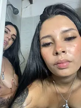 Snapshot of caliope_coralki chatting on 4, 3, 2025 caliope coralki online show from 4, 3, 2025