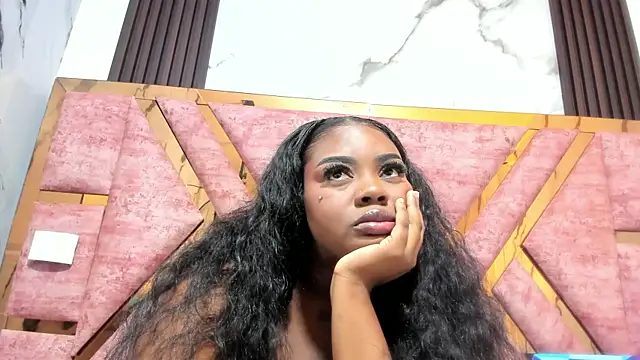 mia alvares online show from 8, 4, 2026