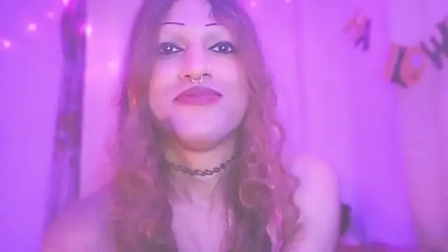 Snapshot of MmmMonikaBabie chatting on 20, 11, 2025 MmmMonikaBabie online show from 20, 11, 2025