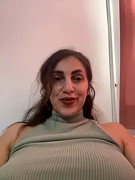 EmaSkyes online show from 16, 10, 2025