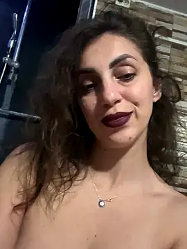 EmaSkyes online show from 28, 10, 2025