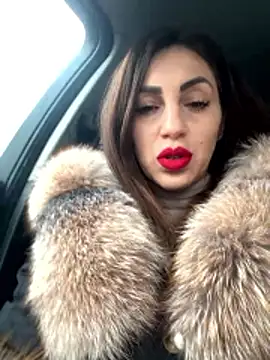 EmaSkyes online show from 18, 1, 2026