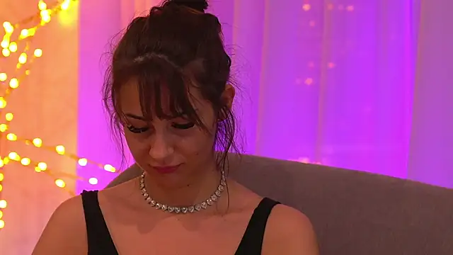 BelleSkye online show from 5, 2, 2026