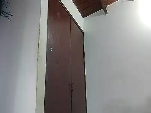 aurelialux online show from 30, 1, 2025