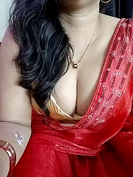 Snapshot of kaamuk_shweta chatting on 3, 6, 2026 kaamuk shweta online show from 3, 6, 2026