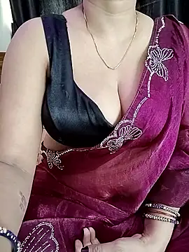 Snapshot of kaamuk_shweta chatting on 17, 6, 2026 kaamuk shweta online show from 17, 6, 2026