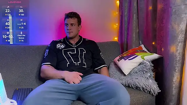 Adam misti online show from 15, 12, 2024