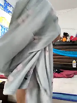 Snapshot of EmpaticBolillo chatting on 27, 11, 2025 EmpaticBolillo online show from 27, 11, 2025