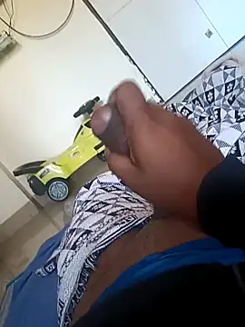 Snapshot of Mmm992170 chatting on 17, 2, 2025 Mmm992170 online show from 17, 2, 2025