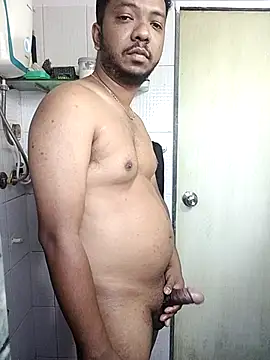 Snapshot of Mmm992170 chatting on 24, 2, 2025 Mmm992170 online show from 24, 2, 2025