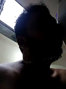 Mmm992170 online show from 13, 4, 2026