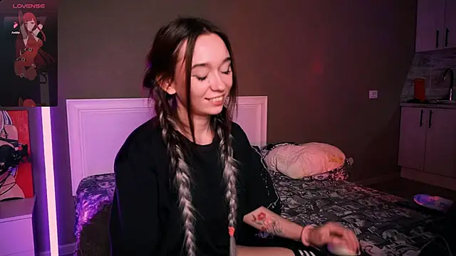 Snapshot of Kimiko__ chatting on 10, 10, 2025 Kimiko online show from 10, 10, 2025