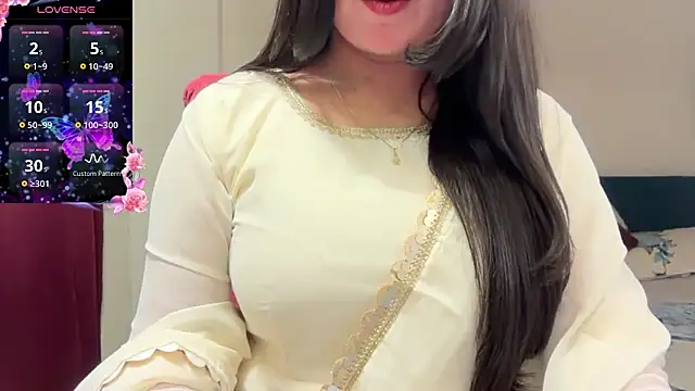 Snapshot of nandini_7 chatting on 10, 10, 2025 nandini 7 online show from 10, 10, 2025
