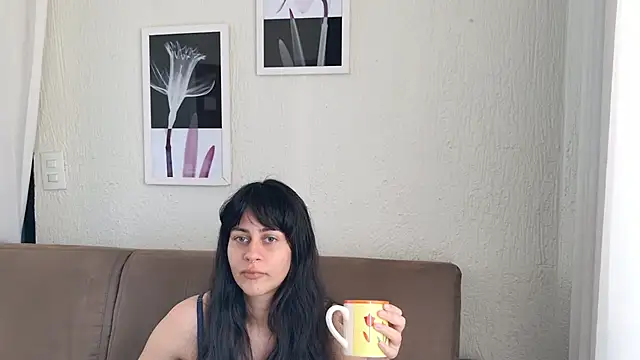 Snapshot of Blue_butterfly chatting on 12, 1, 2025 Blue butterfly online show from 12, 1, 2025