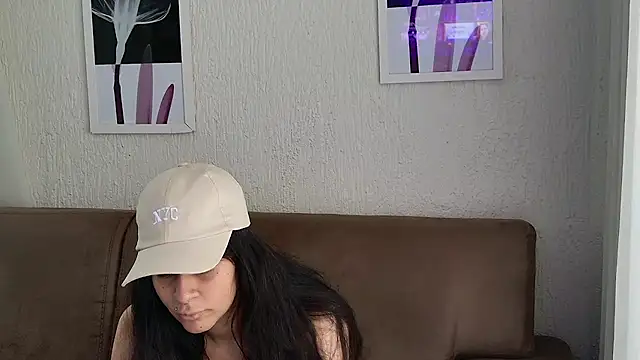 Snapshot of Blue_butterfly chatting on 19, 1, 2025 Blue butterfly online show from 19, 1, 2025