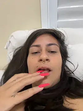 Snapshot of Blue_butterfly chatting on 24, 11, 2025 Blue butterfly online show from 24, 11, 2025