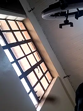 Snapshot of BriannaVincent chatting on 15, 11, 2025 BriannaVincent online show from 15, 11, 2025