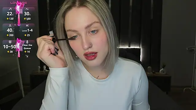  Sarah Soul  online show from 4, 2, 2025