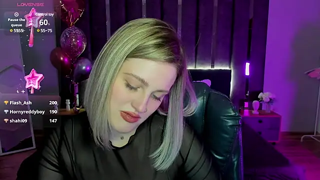  Sarah Soul  online show from 5, 3, 2025