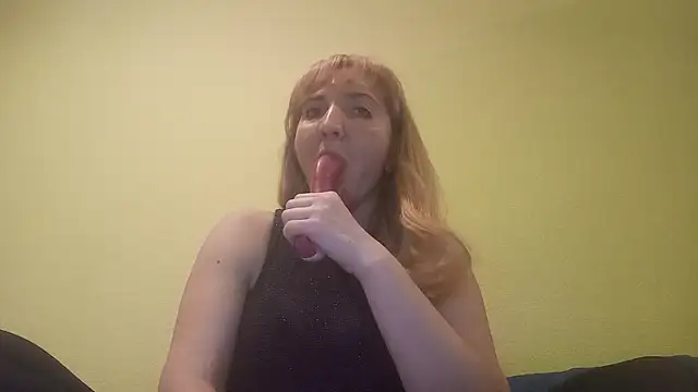 Snapshot of EstrellaWalters chatting on 26, 12, 2024 EstrellaWalters online show from 26, 12, 2024