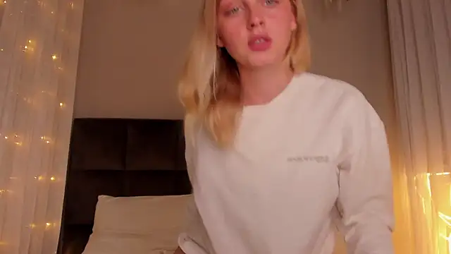 pretty girlnextdoor online show from 12, 5, 2026