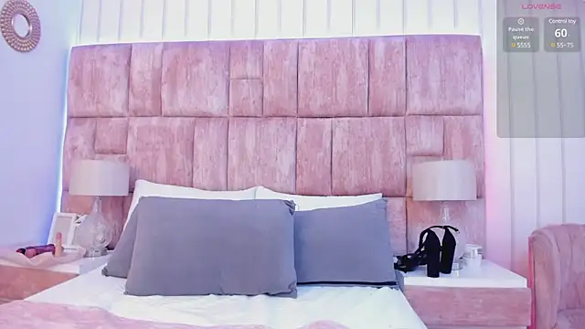 Cloesweet 1 online show from 15, 3, 2025