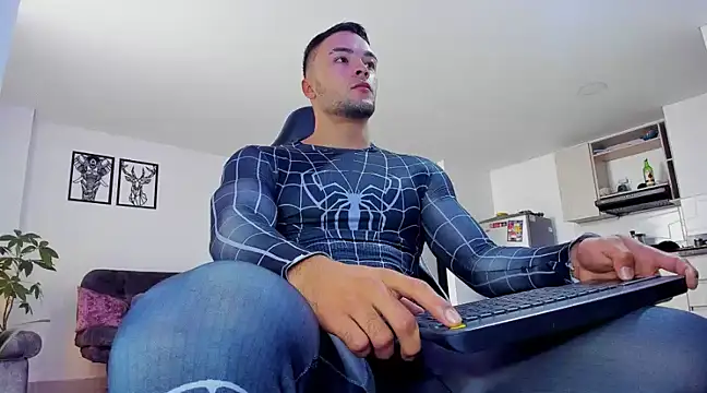 alexander collin02 online show from 6, 1, 2025