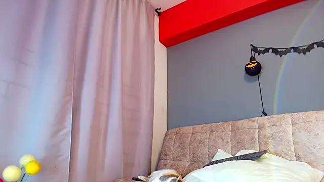 adara johnson   online show from 1, 10, 2025