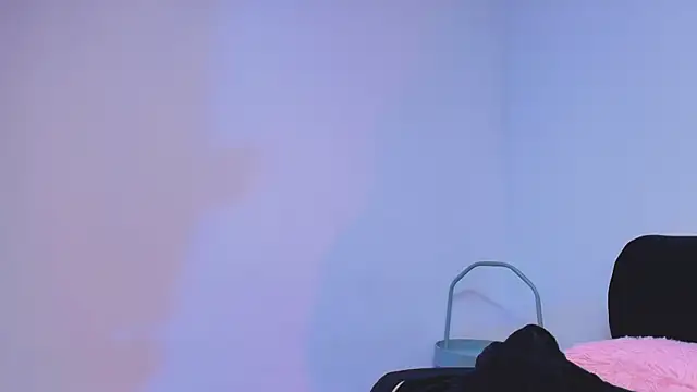 Snapshot of Brenda__gomez chatting on 27, 2, 2025 Brenda gomez online show from 27, 2, 2025