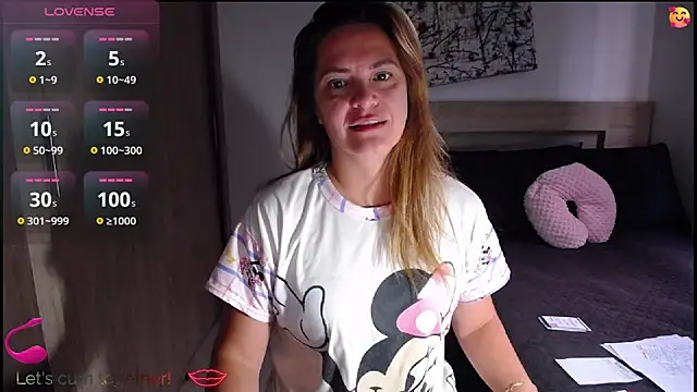 ParisW online show from 6, 11, 2025