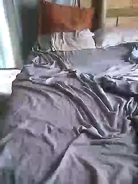 Snapshot of African_Masked_Couple chatting on 30, 12, 2024 African Masked Couple online show from 30, 12, 2024