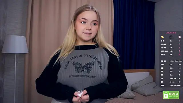 ZaraCreedon online show from 13, 11, 2025